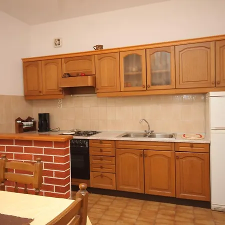 With A Parking Space Sali, Dugi Otok - 8185 דירה סאלי